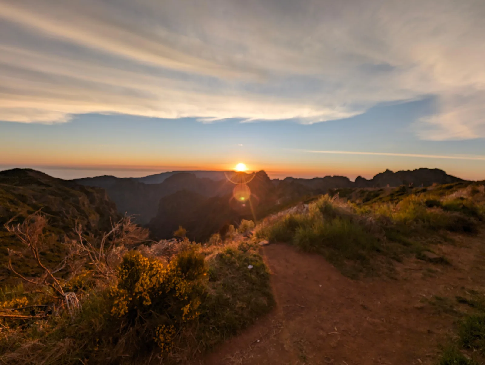 Madeira: Pico Arieiro Sunset with Stairway to Heaven Option